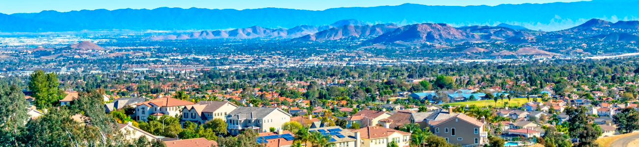 california-valley-with-homes
