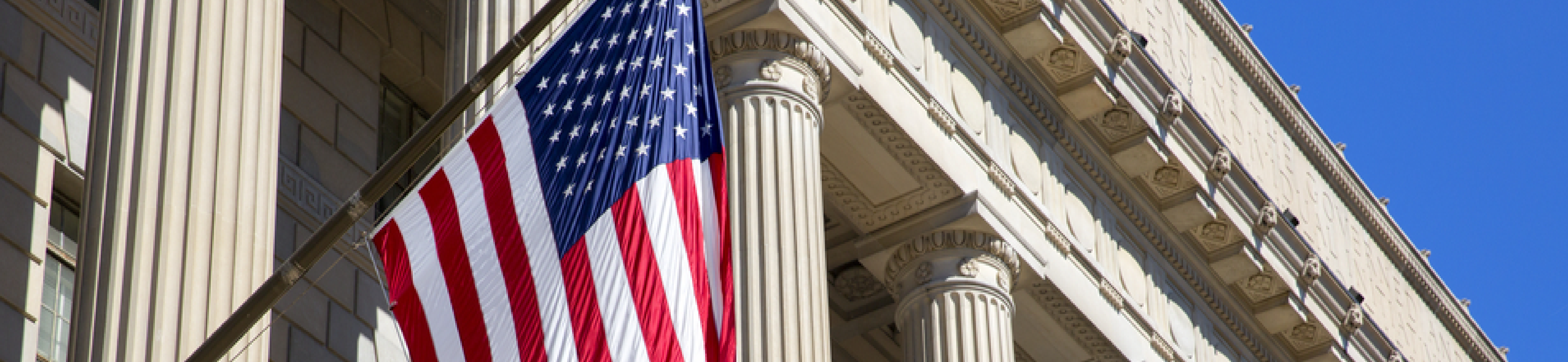 political-opinions-government-handling_american-flag-outside-government-building